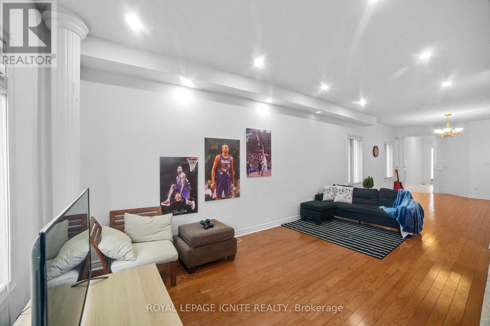 3664 Bala Drive, Mississauga, Ontario  L5M 7N1 - Photo 14 - W12470184