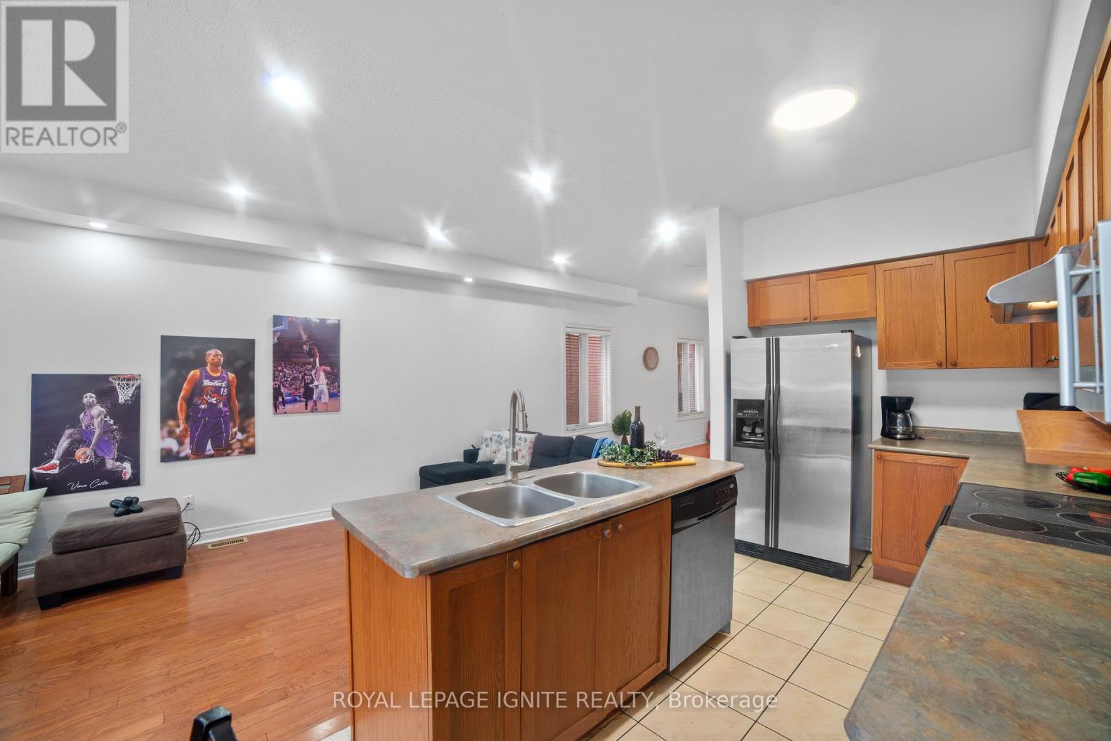 3664 Bala Drive, Mississauga, Ontario  L5M 7N1 - Photo 20 - W12470184