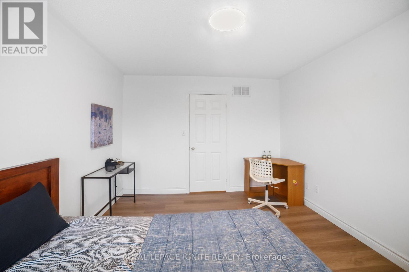 3664 Bala Drive, Mississauga, Ontario  L5M 7N1 - Photo 31 - W12470184