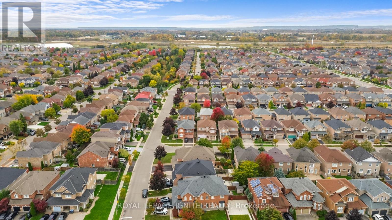 3664 Bala Drive, Mississauga, Ontario  L5M 7N1 - Photo 8 - W12470184