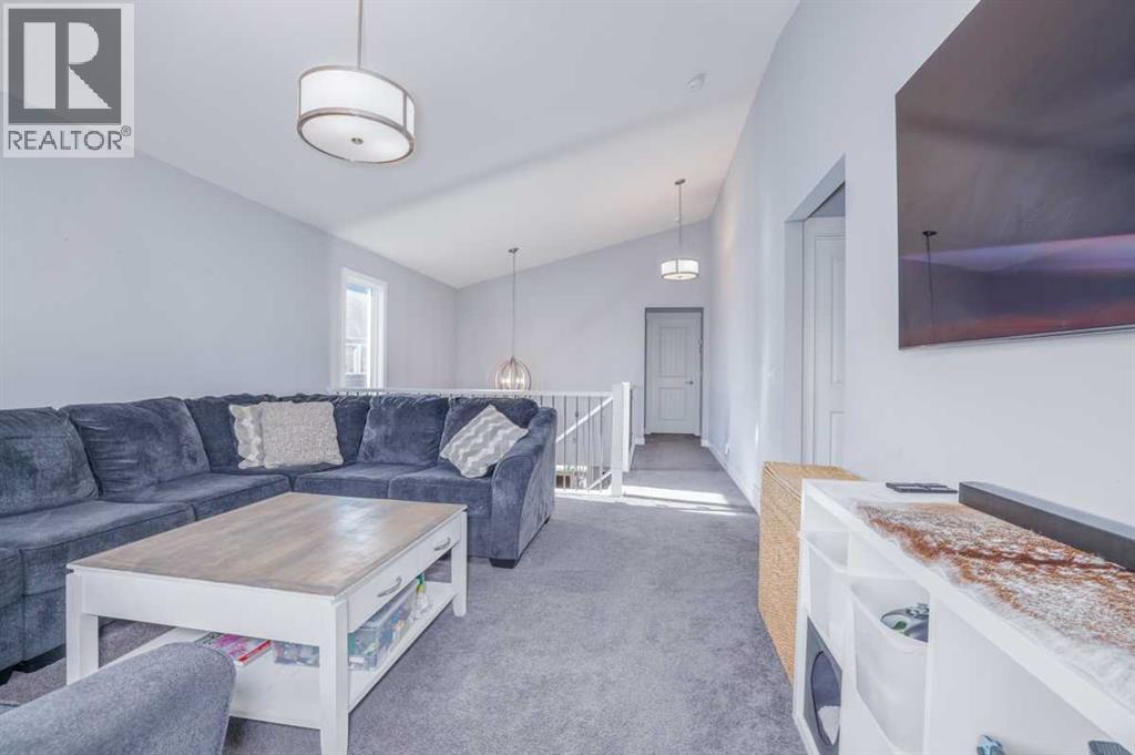 24 Mount Rae Terrace, Okotoks, Alberta  T1S 0M6 - Photo 19 - A2265574