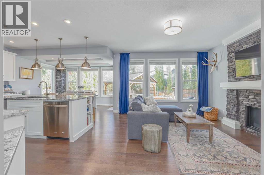 24 Mount Rae Terrace, Okotoks, Alberta  T1S 0M6 - Photo 7 - A2265574