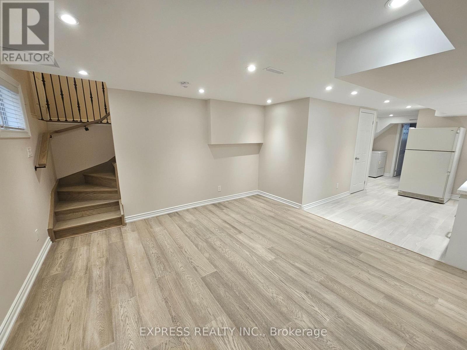 Basement - 24 Darcy Magee Crescent, Toronto, Ontario  M1C 2T5 - Photo 19 - E12548828
