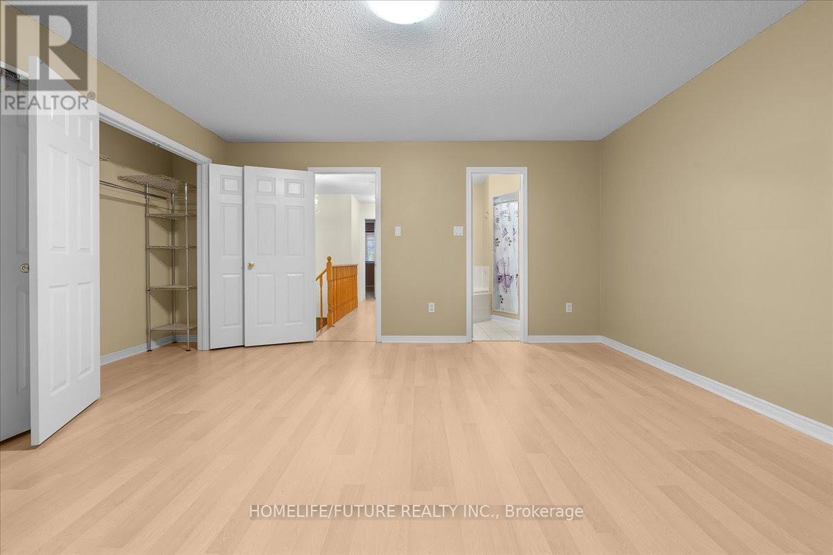 (Upper) - 6581 Song Bird Crescent, Mississauga, Ontario  L5W 1E1 - Photo 16 - W12548842