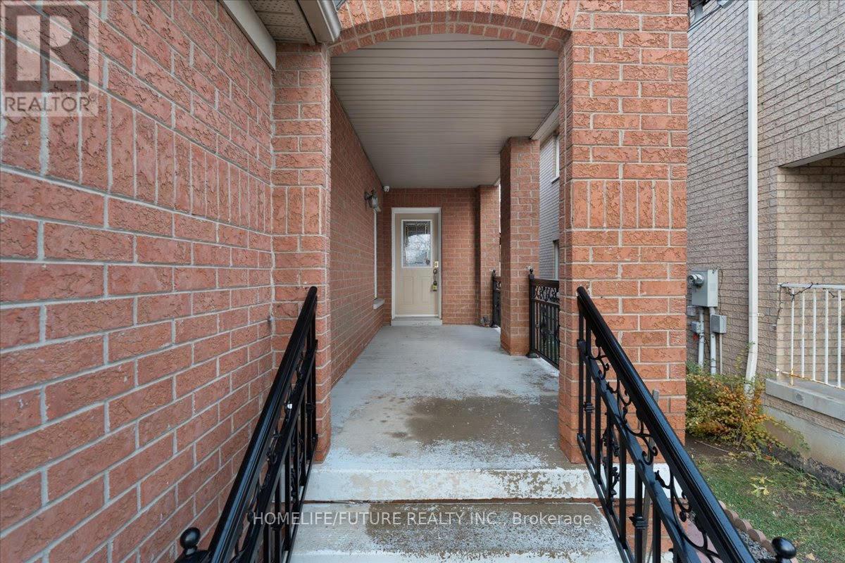 (Upper) - 6581 Song Bird Crescent, Mississauga, Ontario  L5W 1E1 - Photo 2 - W12548842