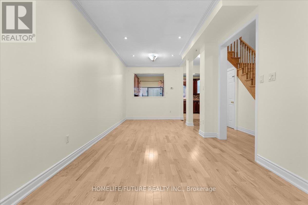 (Upper) - 6581 Song Bird Crescent, Mississauga, Ontario  L5W 1E1 - Photo 6 - W12548842