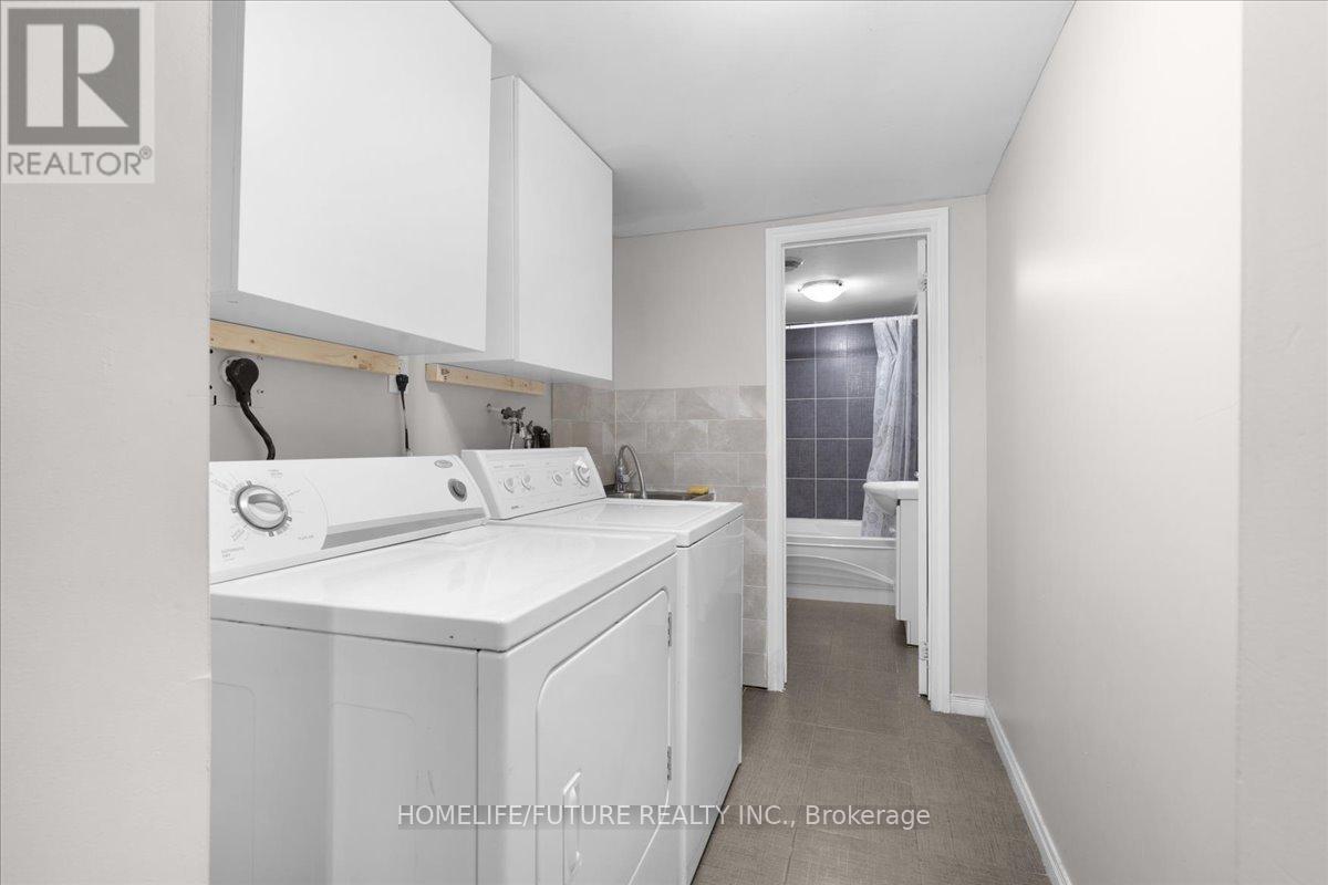 (Bsmt) - 6581 Song Bird Crescent, Mississauga, Ontario  L5W 1E1 - Photo 13 - W12548848