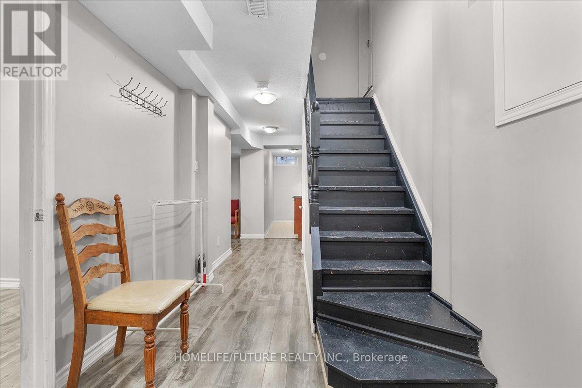 (Bsmt) - 6581 Song Bird Crescent, Mississauga, Ontario  L5W 1E1 - Photo 3 - W12548848