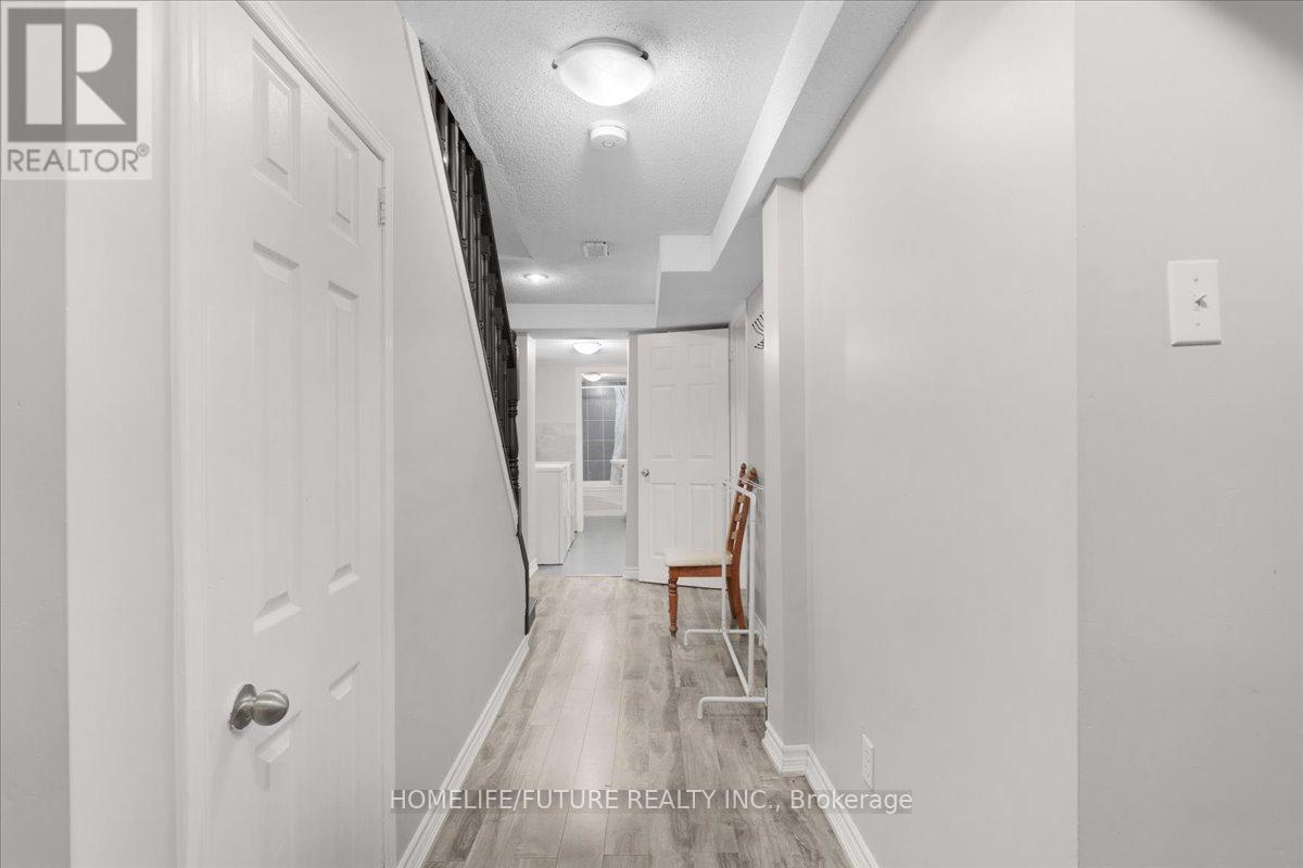 (Bsmt) - 6581 Song Bird Crescent, Mississauga, Ontario  L5W 1E1 - Photo 6 - W12548848