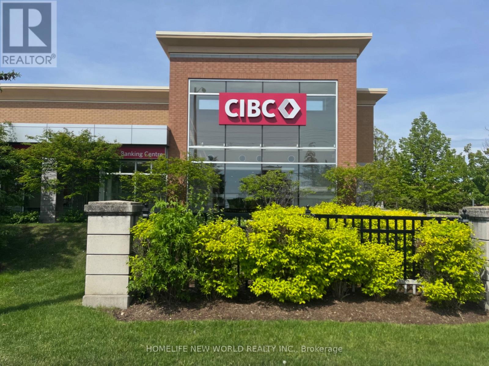 4770 Victoria Avenue, Niagara Falls, Ontario  L2E 4C2 - Photo 4 - X12183360