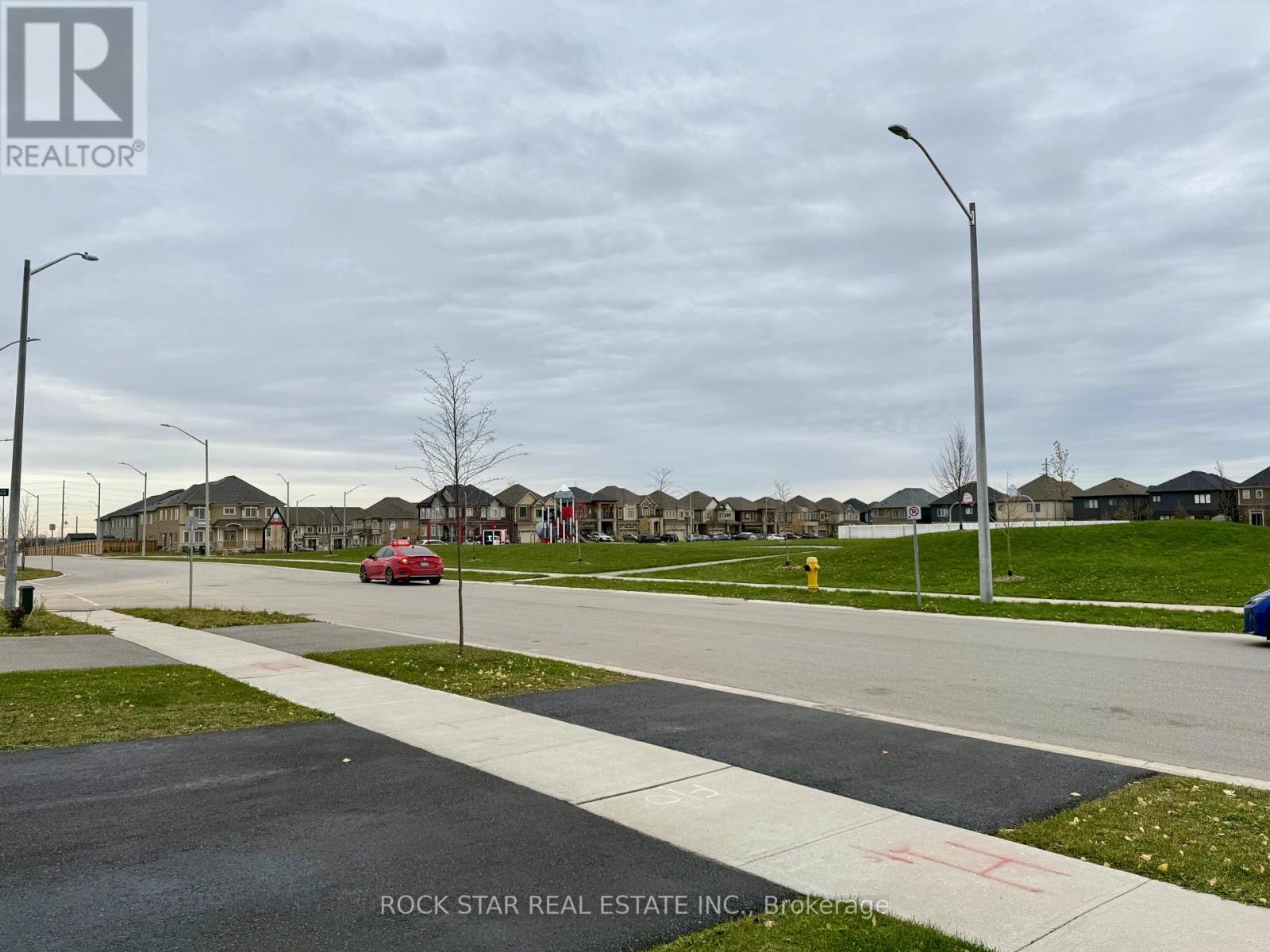 14 Scenic Ridge Gate, Brant, Ontario  N3L 0K4 - Photo 4 - X12548854