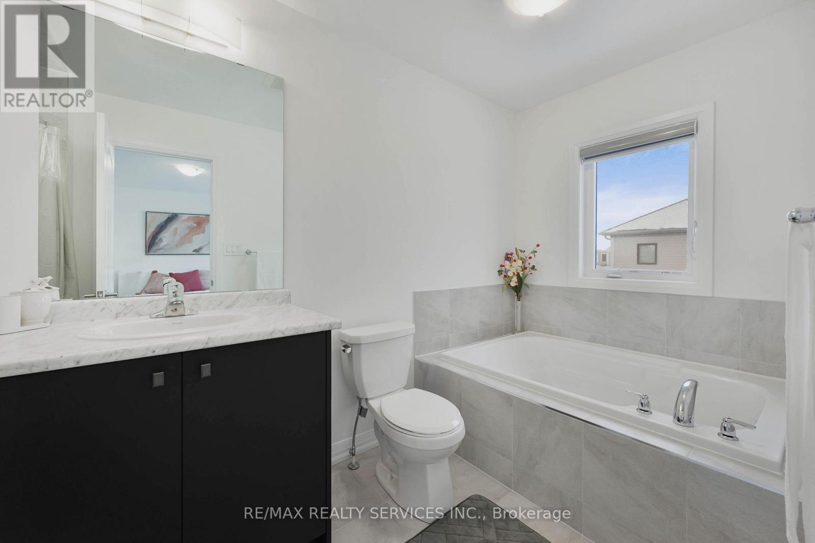 40 Lonsdale Road, Haldimand, Ontario  N3W 1E5 - Photo 27 - X12548866