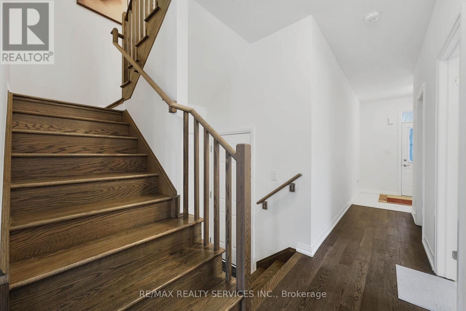 40 Lonsdale Road, Haldimand, Ontario  N3W 1E5 - Photo 3 - X12548866