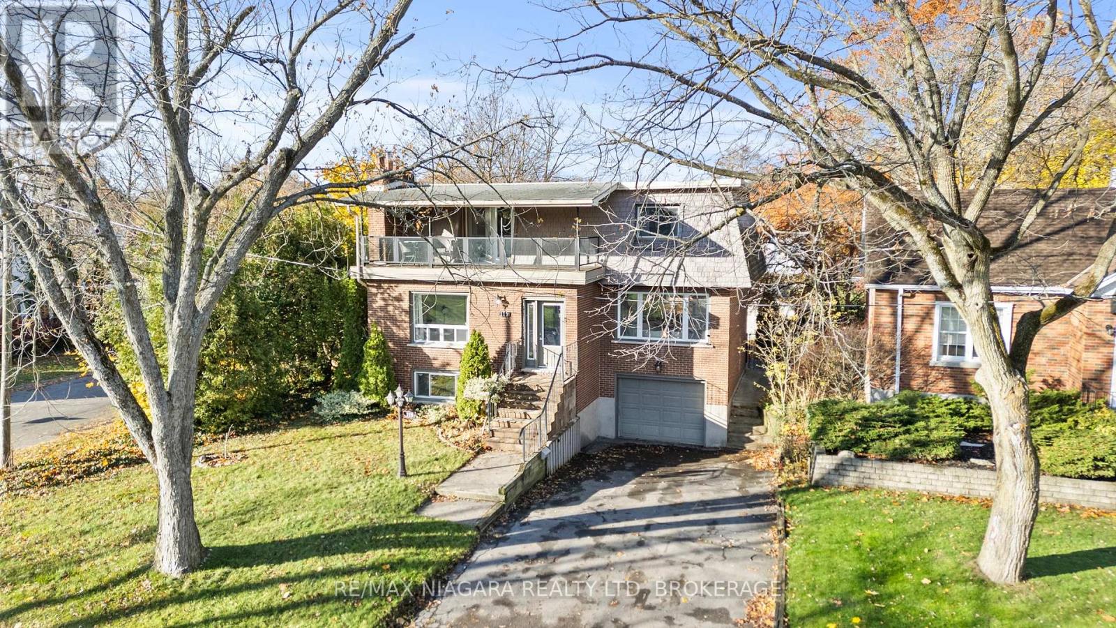 115 Edgar Street, Welland, Ontario  L3C 1S9 - Photo 2 - X12548890