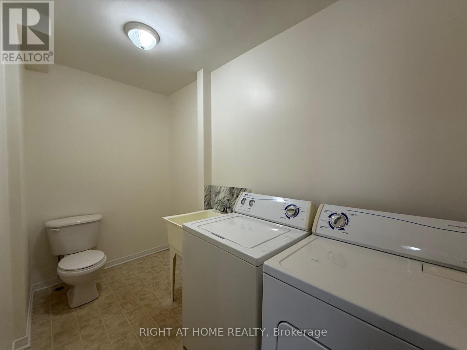 Property at 5 - 3415 UPLANDS DRIVE image 4