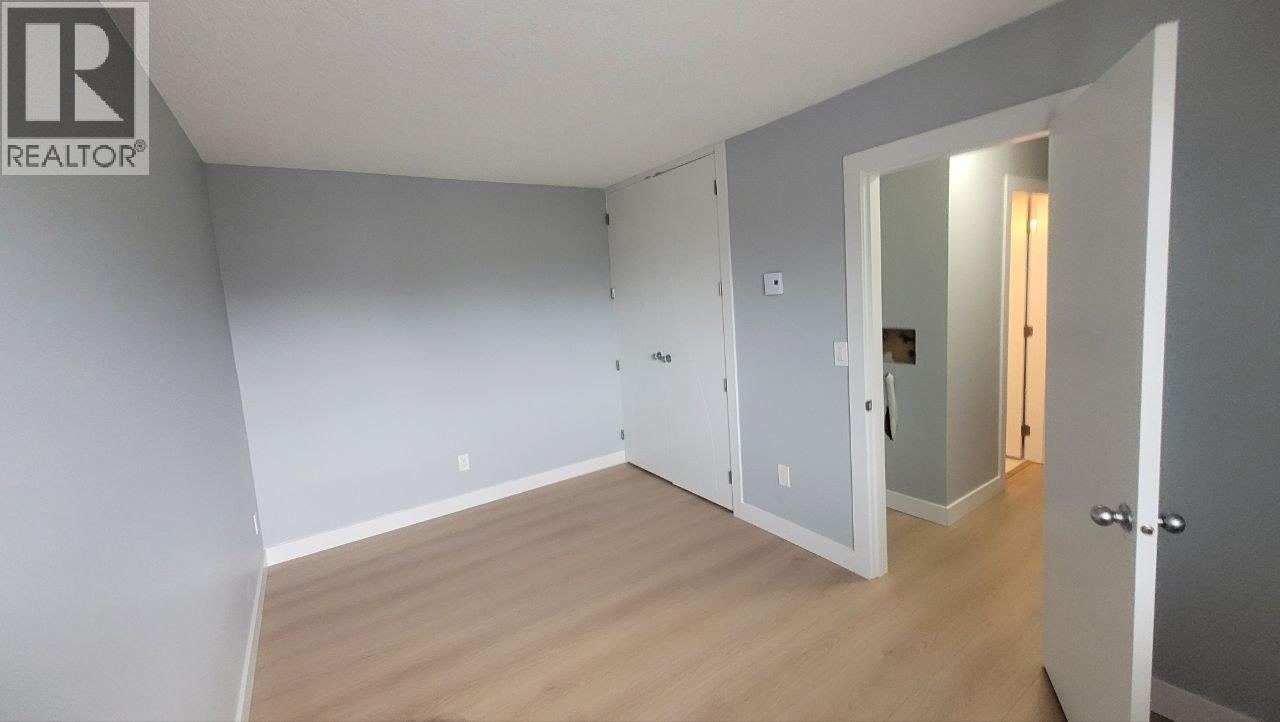 4 310 Highland Way, Port Moody, British Columbia  V3H 3V7 - Photo 9 - R3034785