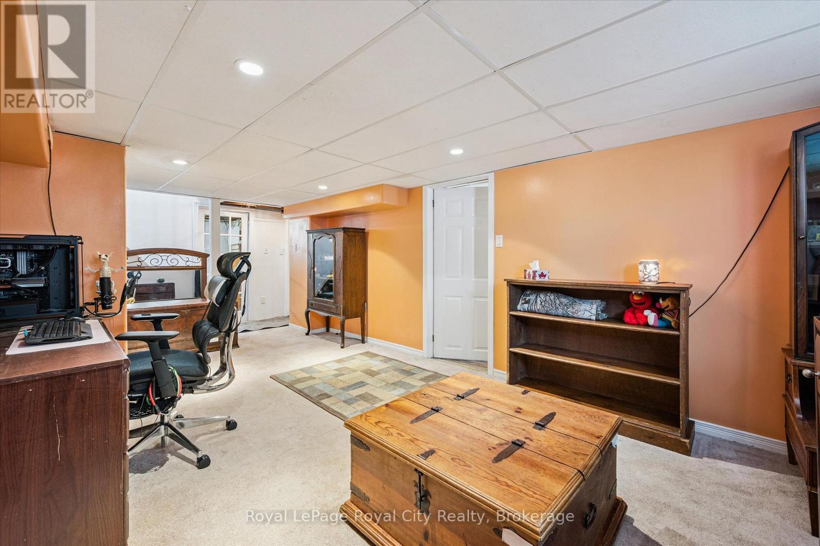 540 James Street, Centre Wellington, Ontario N1M 2H8 - Photo 22 - X12548840