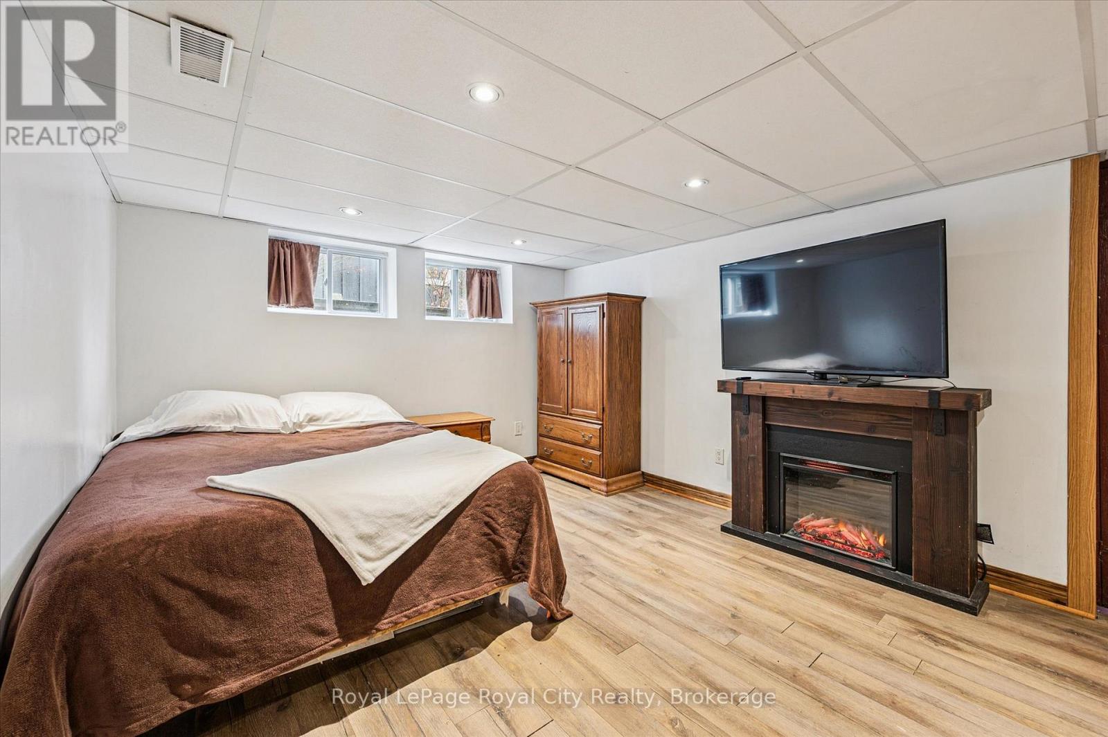 540 James Street, Centre Wellington, Ontario N1M 2H8 - Photo 23 - X12548840