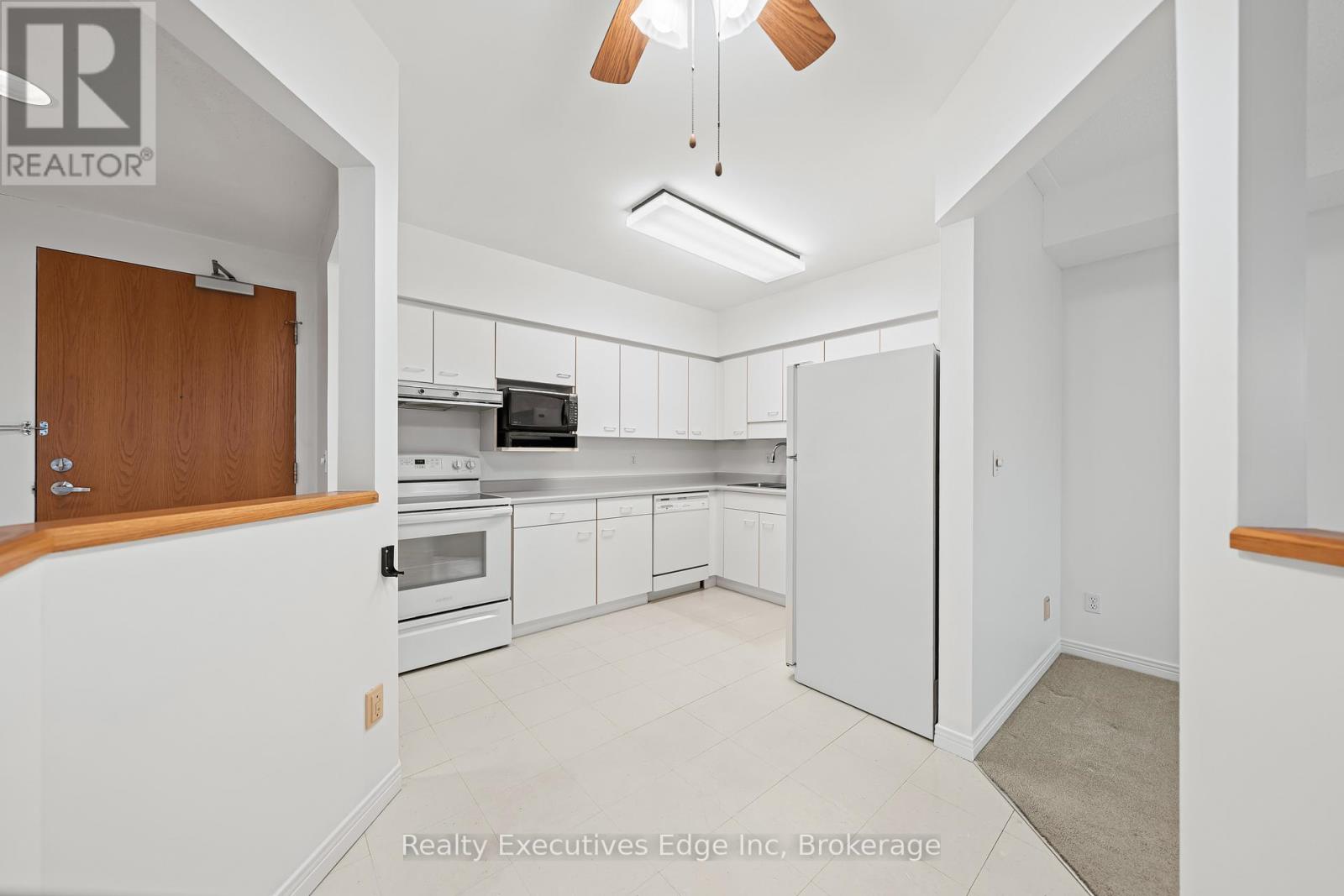 205 - 208 Silvercreek Parkway N, Guelph, Ontario N1H 8H2 - Photo 12 - X12548876