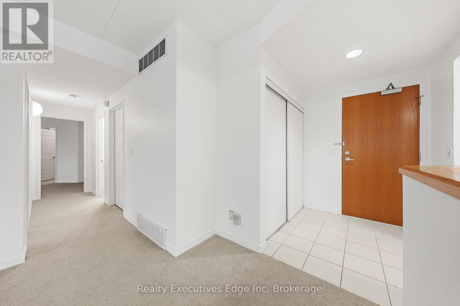 205 - 208 Silvercreek Parkway N, Guelph, Ontario N1H 8H2 - Photo 23 - X12548876