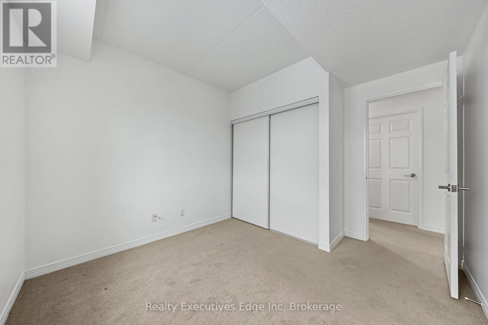 205 - 208 Silvercreek Parkway N, Guelph, Ontario N1H 8H2 - Photo 31 - X12548876