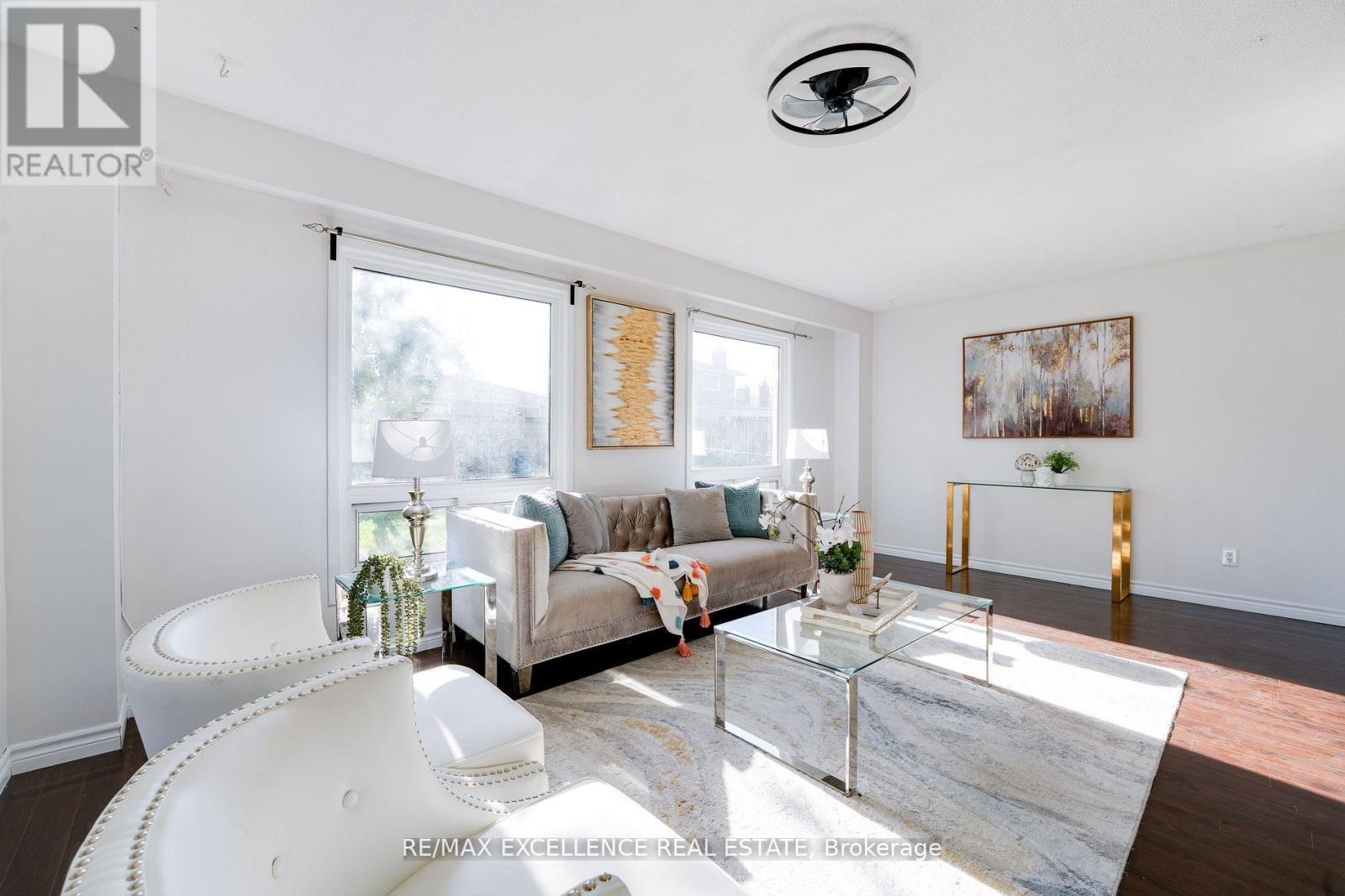 Upper Floor - 7556 Wildfern Drive, Mississauga, Ontario L4T 3P6 - Photo 15 - W12532708