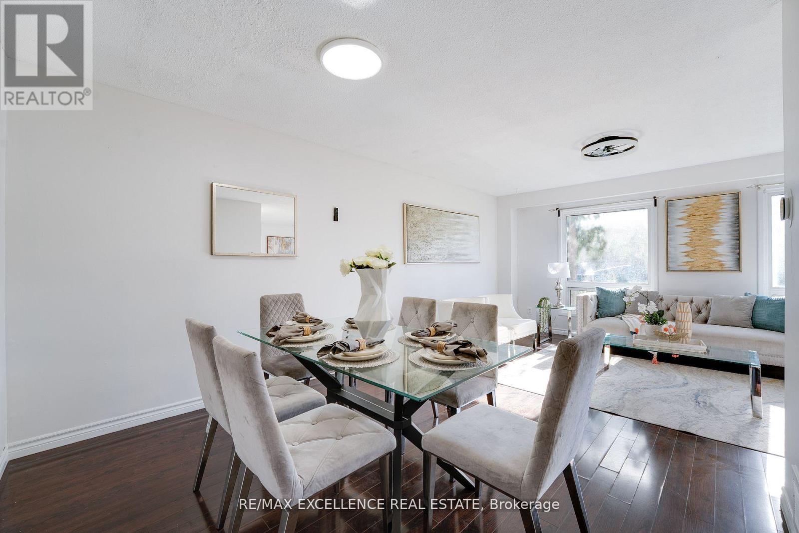 Upper Floor - 7556 Wildfern Drive, Mississauga, Ontario L4T 3P6 - Photo 9 - W12532708