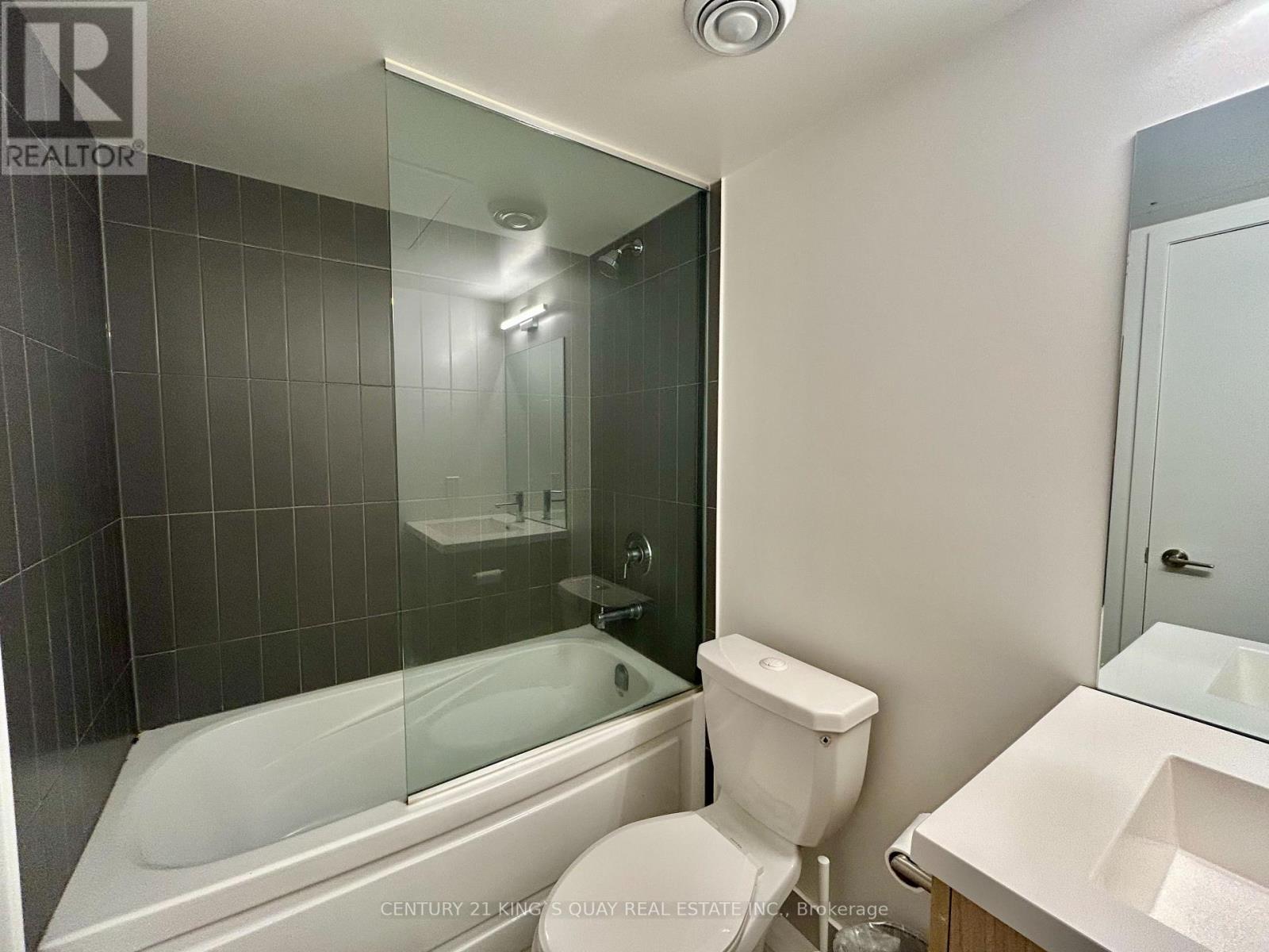 1703 - 60 Shuter Street, Toronto, Ontario M5B 0B7 - Photo 17 - C12547172
