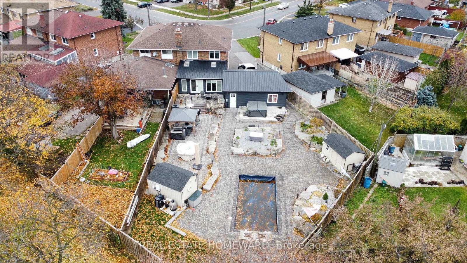 18 Wyndcliff Crescent, Toronto, Ontario  M4A 2K1 - Photo 34 - C12548804