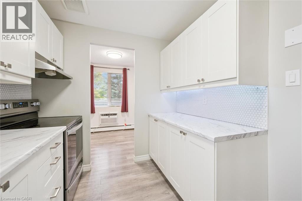 279 Chandler Drive, Kitchener, Ontario N2E 1X6 - Photo 7 - 40787137