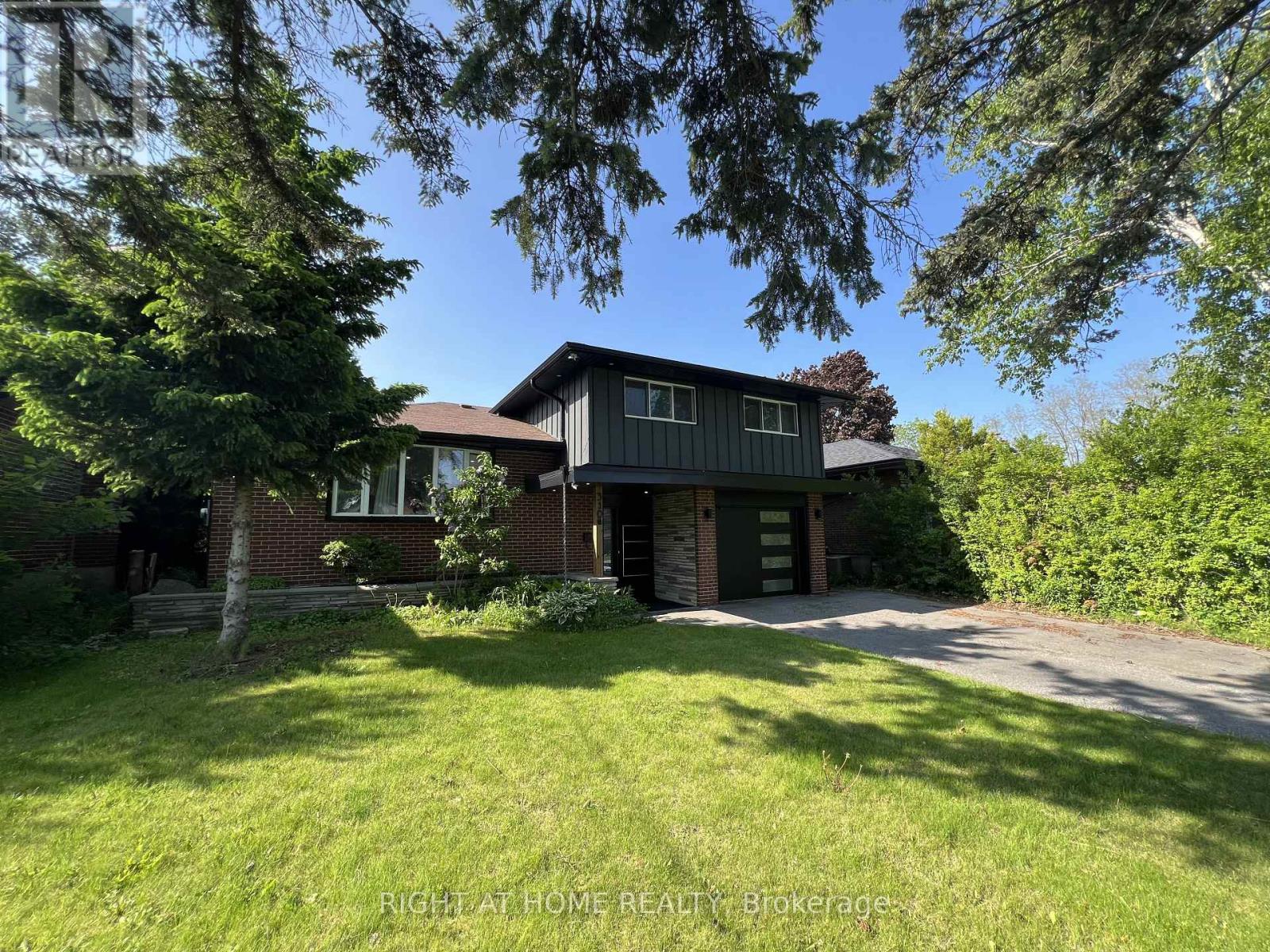 310 Admiral Road, Oshawa, Ontario  L1J 3A5 - Photo 2 - E12548900