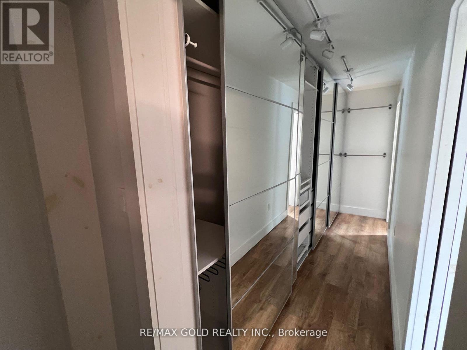 2b - 2215 Danforth Avenue, Toronto, Ontario  M4C 1K4 - Photo 14 - E12548910