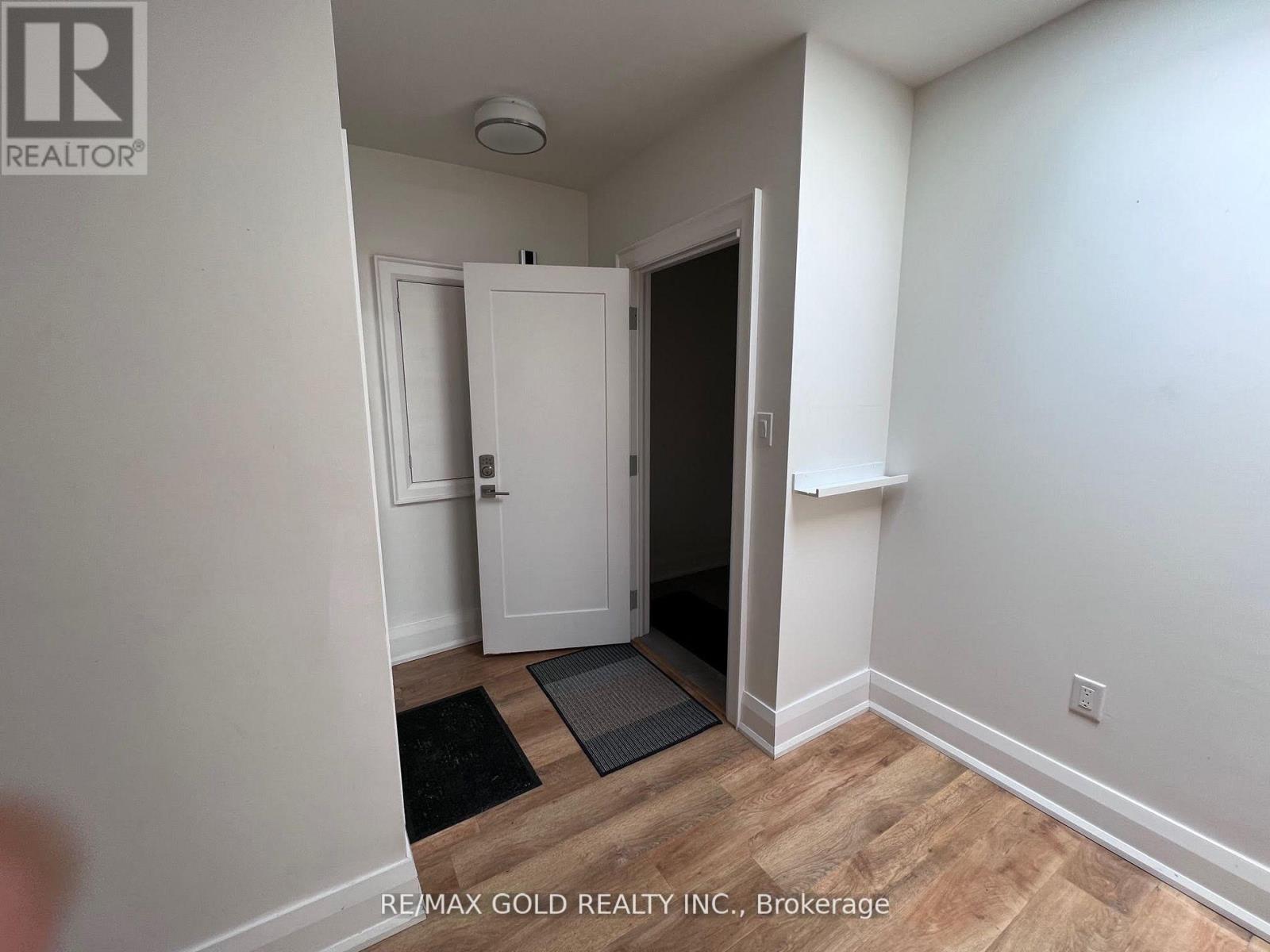 2b - 2215 Danforth Avenue, Toronto, Ontario  M4C 1K4 - Photo 2 - E12548910