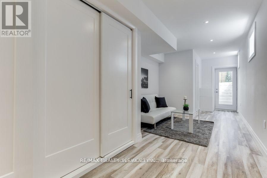 Bsmt - 41 Caroline Avenue, Toronto, Ontario  M4M 2X6 - Photo 6 - E12548924