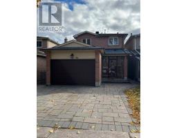 58 PLUMBROOK CRESCENT, Toronto, Ontario