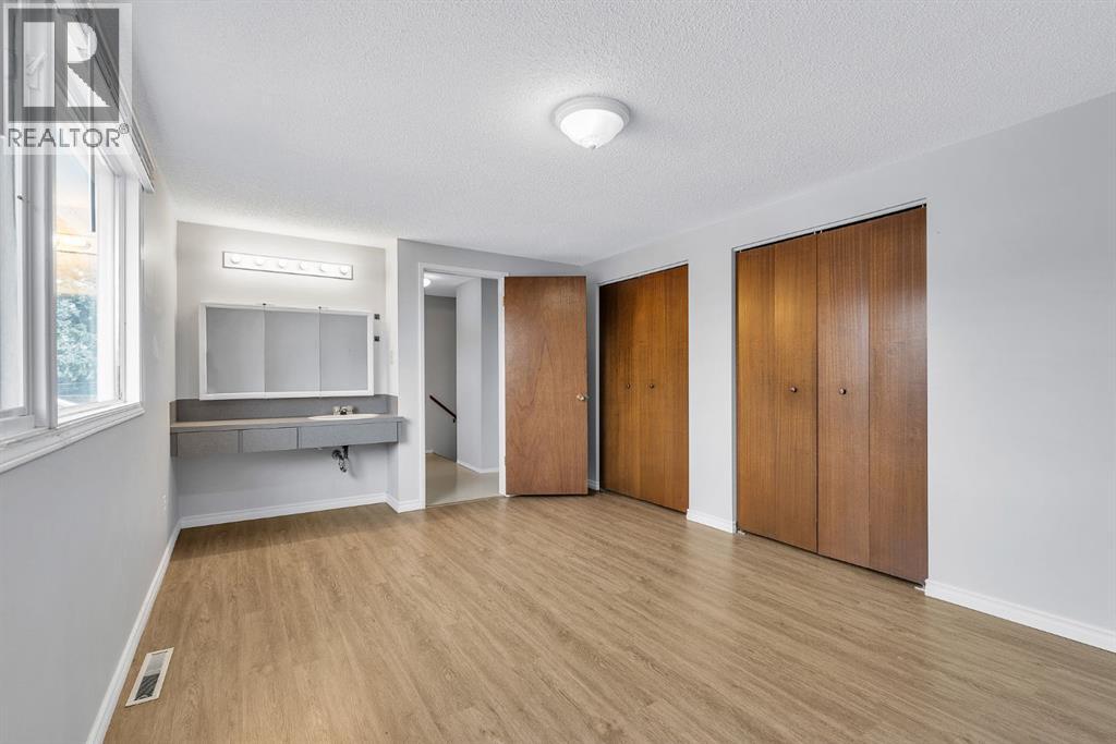 57 & 59 Dalton Bay Nw, Calgary, Alberta  T3A 1H7 - Photo 23 - A2269818