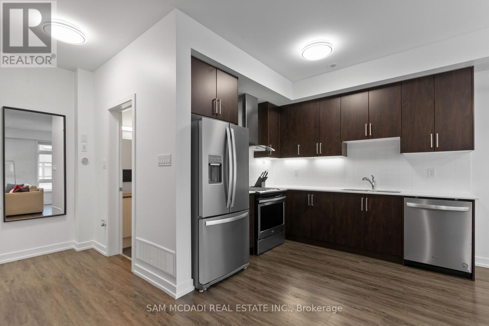 21 Hearne Street, Vaughan, Ontario  L4L 0L9 - Photo 11 - N12548896