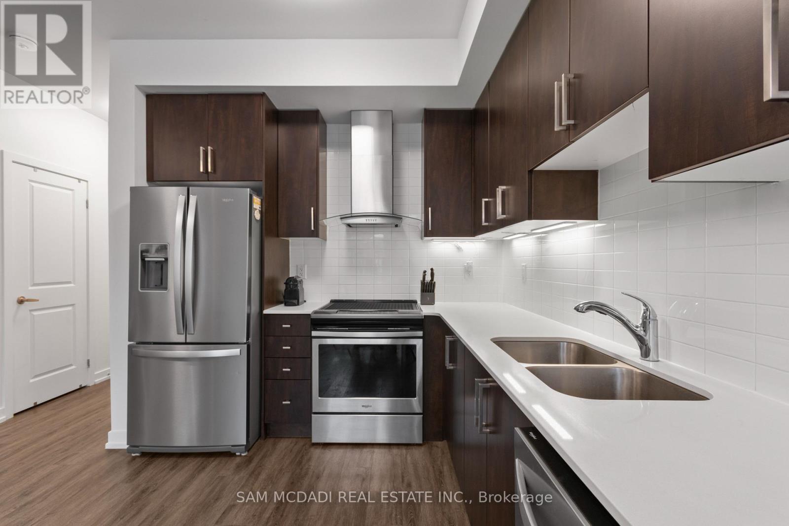 21 Hearne Street, Vaughan, Ontario  L4L 0L9 - Photo 13 - N12548896