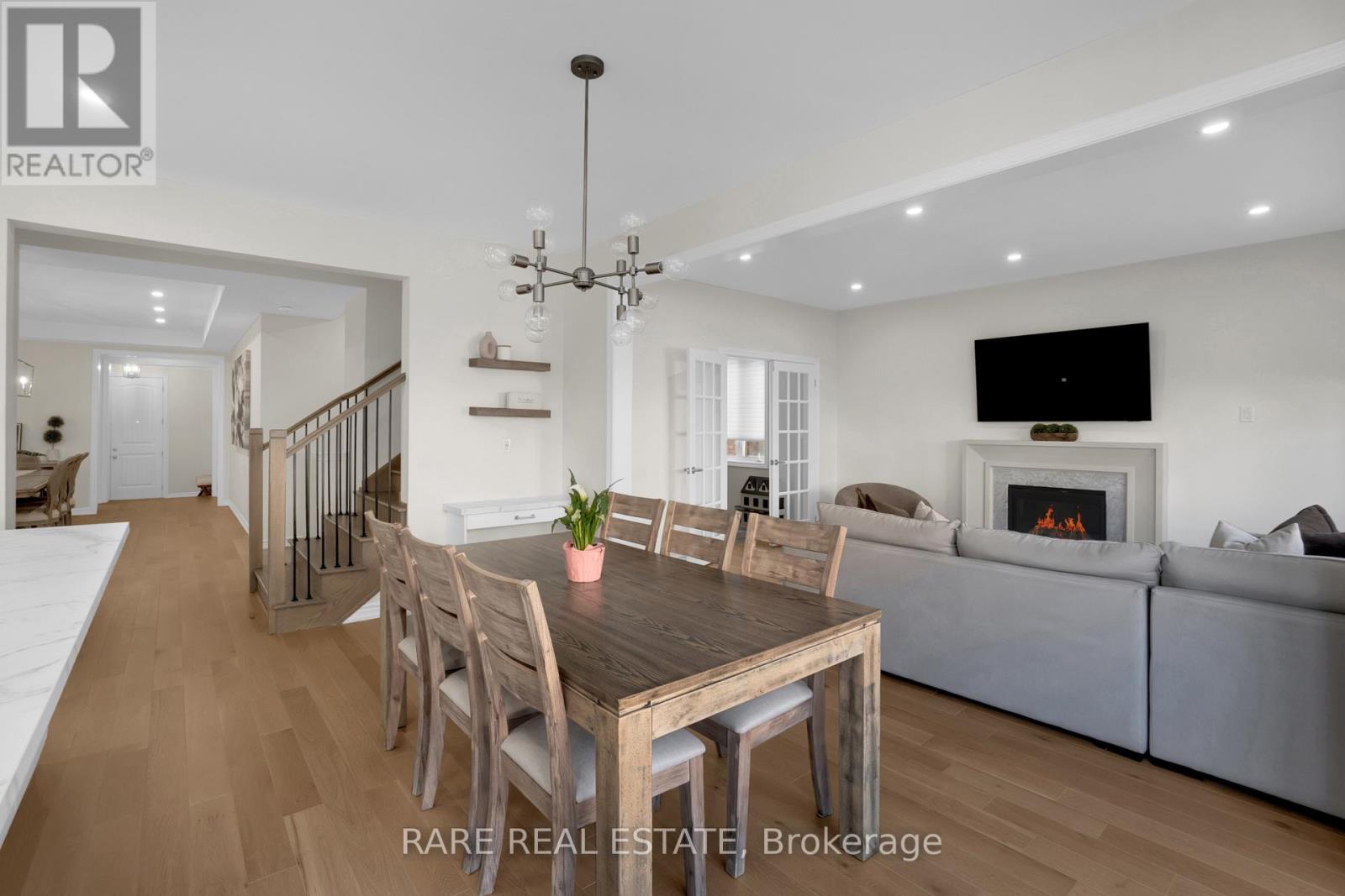 206 Stevenson Crescent, Bradford West Gwillimbury, Ontario  L3Z 0T1 - Photo 12 - N12548930