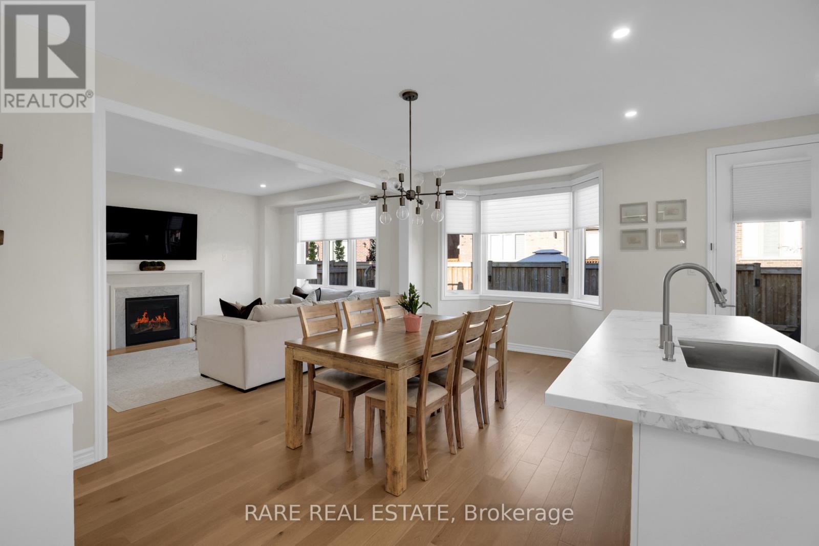 206 Stevenson Crescent, Bradford West Gwillimbury, Ontario  L3Z 0T1 - Photo 16 - N12548930