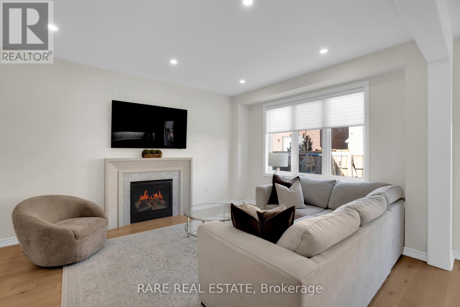 206 Stevenson Crescent, Bradford West Gwillimbury, Ontario  L3Z 0T1 - Photo 18 - N12548930