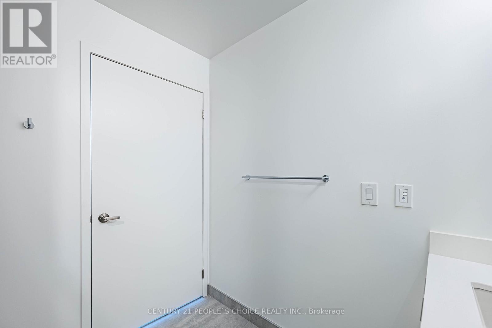 322 - 2485 Eglinton Avenue W, Mississauga, Ontario  L5M 2T1 - Photo 46 - W12548894