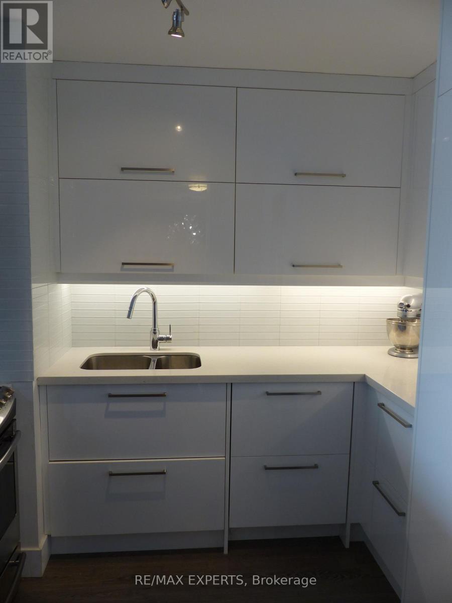 1209 - 1300 Islington Avenue, Toronto, Ontario  M9A 5C4 - Photo 10 - W12548916