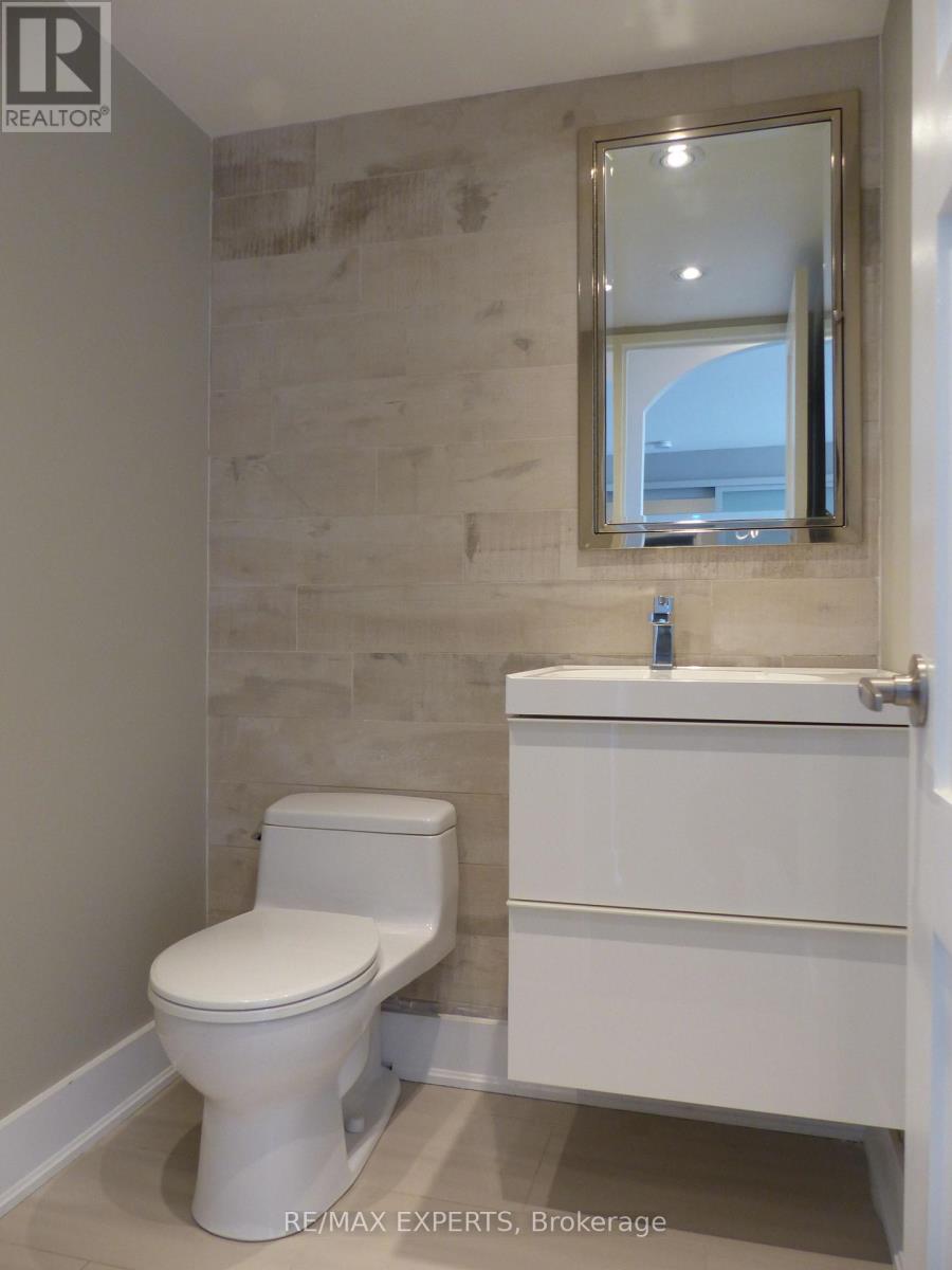 1209 - 1300 Islington Avenue, Toronto, Ontario  M9A 5C4 - Photo 14 - W12548916