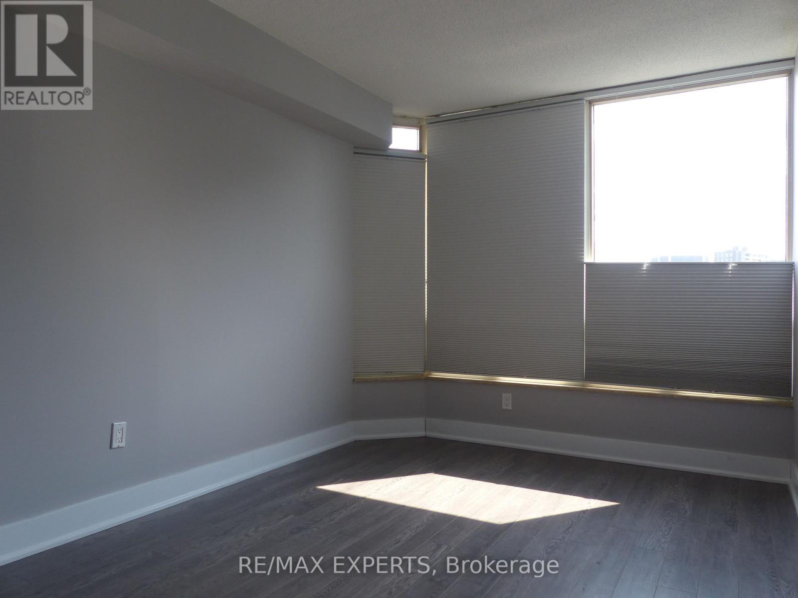 1209 - 1300 Islington Avenue, Toronto, Ontario  M9A 5C4 - Photo 15 - W12548916