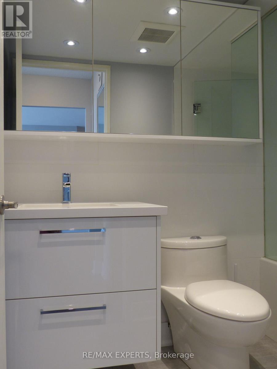 1209 - 1300 Islington Avenue, Toronto, Ontario  M9A 5C4 - Photo 24 - W12548916