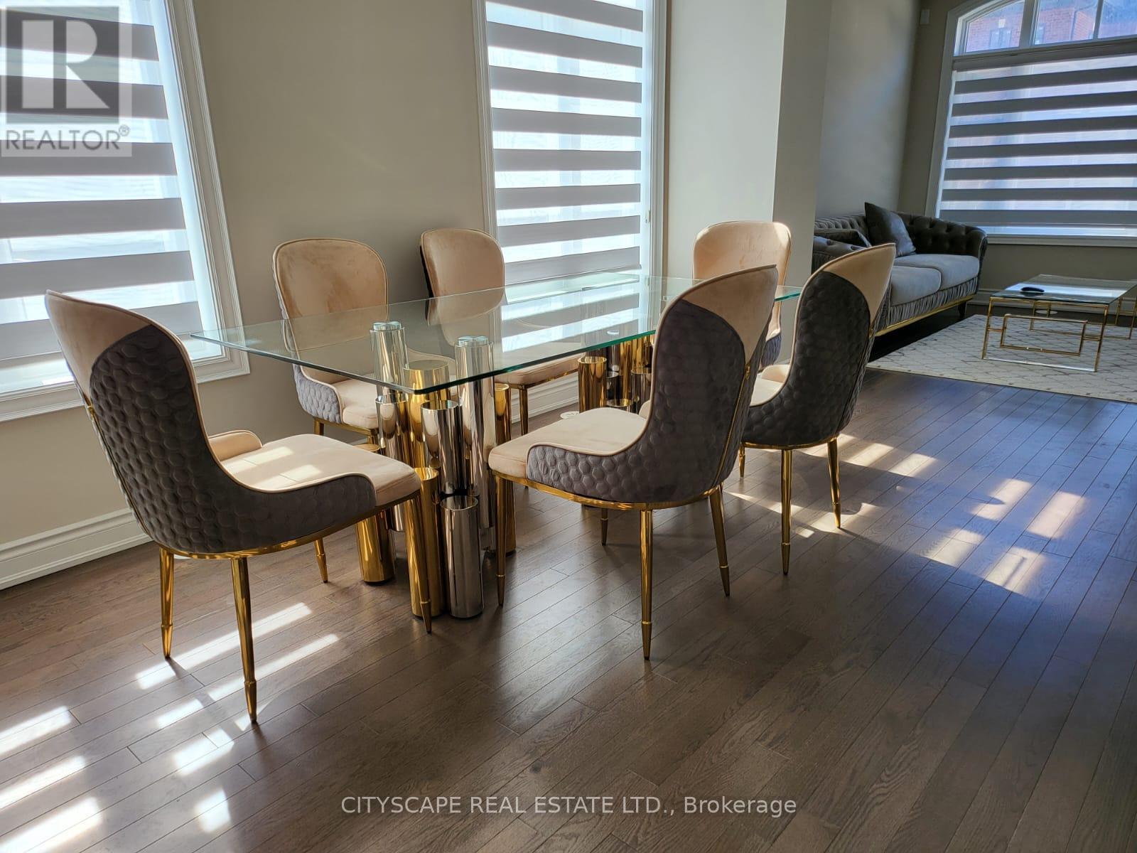 34 - 20 Lunar Crescent, Mississauga, Ontario  L5M 2R5 - Photo 7 - W12548918