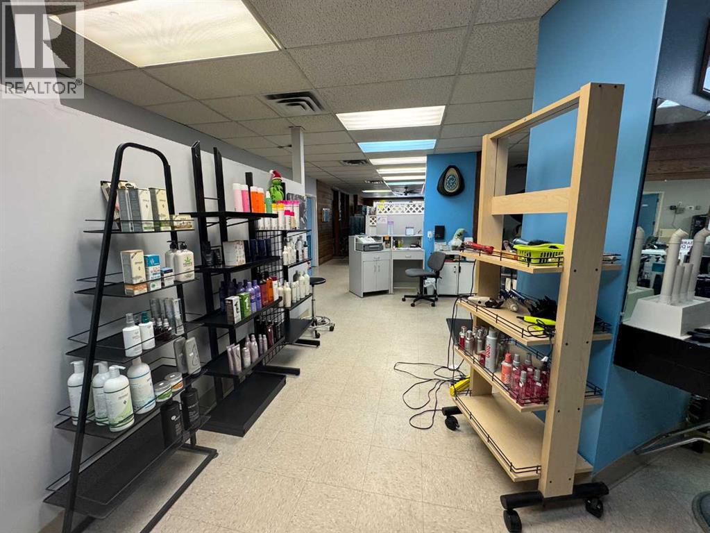 5033 50 Avenue, Ponoka, Alberta  T4J 1C5 - Photo 10 - A2235886