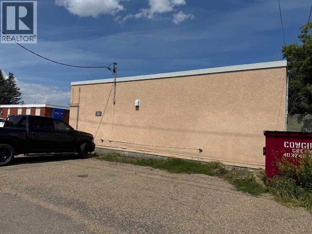 5033 50 Avenue, Ponoka, Alberta  T4J 1C5 - Photo 21 - A2235886