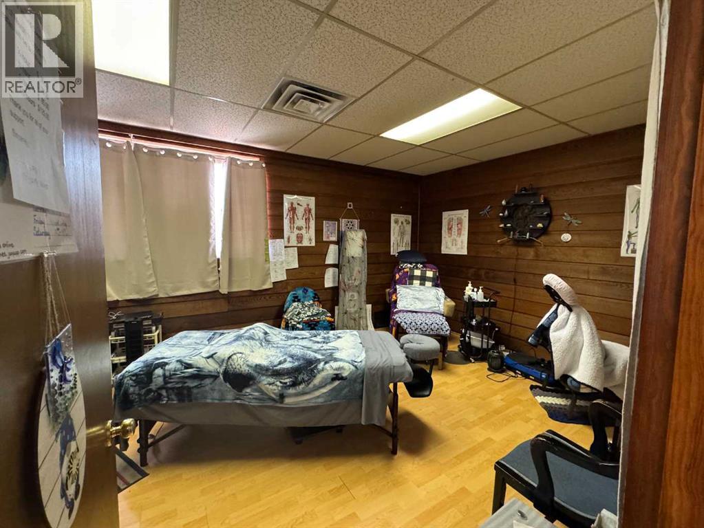 5033 50 Avenue, Ponoka, Alberta  T4J 1C5 - Photo 13 - A2235886